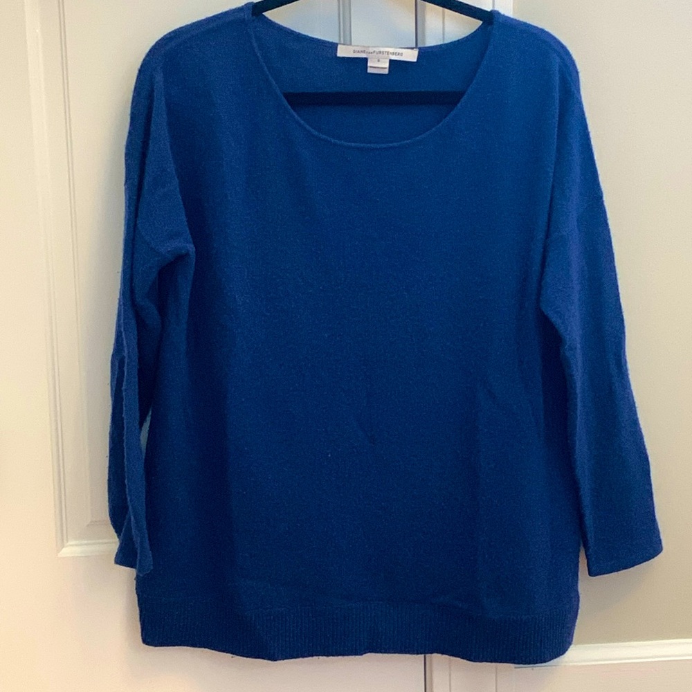 DVF wool/cashmere dark blue oversized sweater size small
